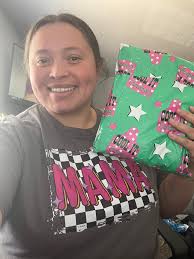 Just got my 4 shirts in the mail and got a little funny surprise in that  package, absolutely love it lol