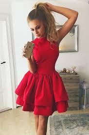 Absolvire de la a la z. Tiered Red Sleeveless Stain Pleated Short Homecoming Dresses Rochii Elegante Rochii È™i Modele