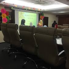 Also known as the pahang finance and treasury office in english. Photos At Pejabat Kewangan Dan Perbendaharaan Negeri Pahang Capitol Building