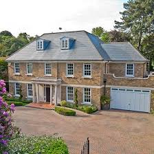 Excellent for doll house craft or fake food jewelry making, etc. Eamonn Holmes And Ruth Langsford Slash Price Of Their Surrey Mansion Ideal Home