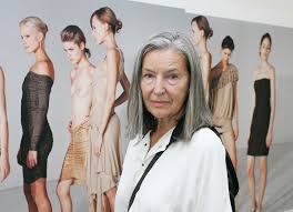 Dort arbeitet sie für einige jahre als mannequin und erhält so direkten einblick in die welt der mode und der fotografie. Star Fotografin Zeigt Ihr Werk Jennersdorf