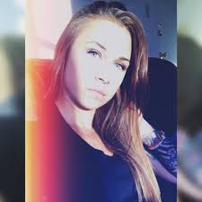 Kendra Trimble's Instagram, Twitter & Facebook