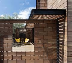 Es el mejor ejemplo de casas de piedra y madera que se pueden ver en nuestra sierra. Casa De Piedra Y Madera Breathe Architecture Plataforma Arquitectura