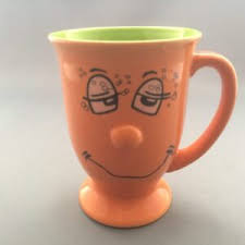Trade Winds Tableware Funny Faces Footed Mug.(A)