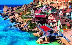 Η μάλτα, επίσημα η δημοκρατία της μάλτας, είναι μικρό και πυκνοκατοικημένο νησιωτικό κράτος αποτελούμενο από ένα αρχιπέλαγος επτά νησιών στο μέσο της μεσογείου. Oi 9 1 Logoi Gia Episkefteis Fetos To Kalokairi Th Malta Mesaiwnika Kastra Kai Tirkoyaz Nera Polyxrwma Xwrioydakia