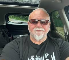 Is Tyson McGuffin joining Joola similar to Austin DeSanto joining Spencer  Lee in Iowa?