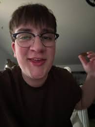 robbie (@robbie.tesmond)