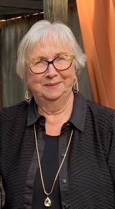 Joan Mccammon's Instagram, Twitter & Facebook