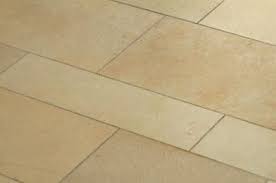 Solnhofer Platten Fur Badezimmer Und Kuche Pflege Verlegung Preis Naturstein Reinigen Fliesen Reinigen Naturstein Boden