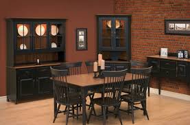 The colonial dining furniture are made from strong materials that are highly durable to give you long lifespans. Huntington Colonial Dining Set Countryside Amish Furniture