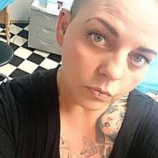 mandy reisig (@ill_mandy)