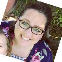 Lottie Bird's Instagram, Twitter & Facebook