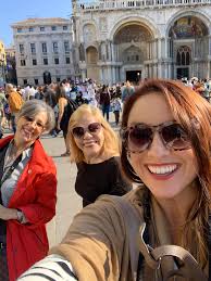 Good evening Planning a surprise birthday present for a 40th. Looking at  18th May 4 nights I have budget for 850 max for the hotel any  recommendations please within walking distance max