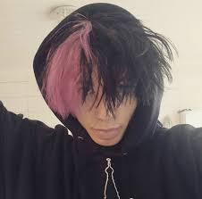 See more ideas about aesthetic hair, grunge hair, short hair styles. Boys Boyshaircuts Tumblr Aesthetic Aestheticphotography Boys Dyed Hair Boys Colored Hair Dyed Hair Men