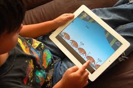 Motion Math Zoom By Jacob Klein Ipod Touch Iphone And Ipad App Helps Kids Understand Place Value 1000 000 Thousands To Thousa Math Math Apps Education Tech