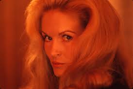 Can you name the Lynn Anderson album cover that was created from this  photoshoot?