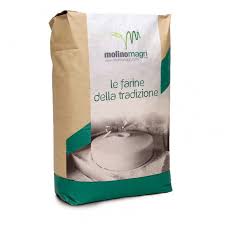 La mouture consiste à écraser le grain de blé pour transformer son amande en farine et en éliminant le. Farines De Tradition Molino Magri S R L