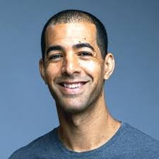 The trade-off between performing and learning is often referred to as the  “performance vs. learning dilemma.” It's a common challenge in various  aspects of life, such as education, work, and personal… |