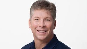 Edward Carolan's Instagram, Twitter & Facebook