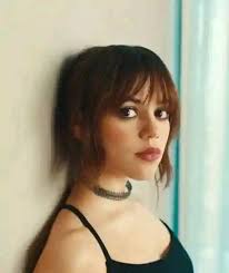 This is going to be my last post if I don't get a 𝙃𝙞💔☹️ Jenna Ortega