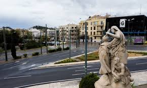 Με θερμομέτρηση και μέτρα έγινε η επιστροφή των μαθητών. Koronoios Nea Metra Logw Ths Diasporas Sthn Attikh Sportime Gr