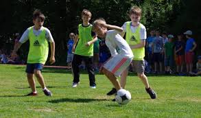 Die elfchen sammeln wir und machen daraus ein büchlein für die klasse. Munchen Laim Blumenau Frankreich Gewinnt Em Doch Noch Fussball Em Bringt Echte Torjager Hervor 25 07 2016
