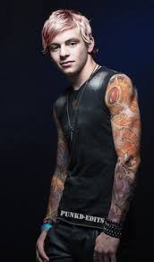 The siblings are famous for their rock band, r5.he usually plays the part of a dj (disc jockey) in the shows of r5. Ryland Lynch Metro Biography