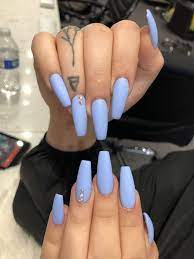 Royal blue gel polish and silver rainbow glitter over coffin. Light Blue Acrylic Nails Coffin Long Fundamentals Explained Sarg Acrylnagel Rosa Blau Nagel Bunte Nagel
