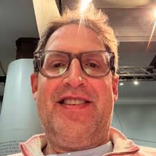 Chris Segal (@adsdad01)