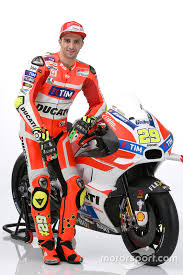 Resultado de imagem para andrea iannone