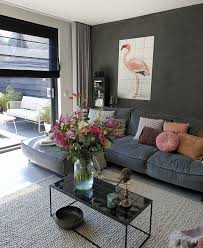 het voorjaar in huis met de kleur roze huizedop woonkamer decoratie woonkamer grijs thuisdecoratie