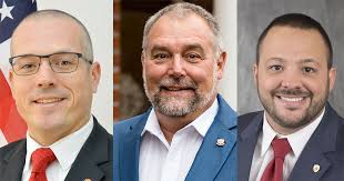 Award-Winning Agents Share Their Stories