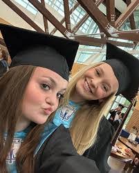 Caroline Ragan's Instagram, Twitter & Facebook