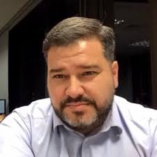 Fabio Passos (@fabiovbpassos)