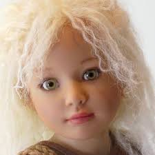 Sonja Hartmann a passion for dolls