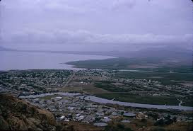 1976 From Castle Hill To The Bay Townsville Queensland Places Townsville Castle Natural Landmarks