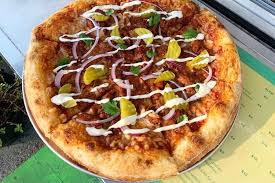 Loaded with veggies and creamy cashew sauce, this pizza is so flavorful, you'll love it whether you're vegan or not. Best Vegetarian Vegan Restaurants In Austin Right Now Thrillist