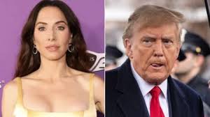 Whitney Cummings Says Her Trump Jokes at Kennedy Center Were Cut from Netflix's Broadcast