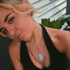 Chris Muchow's Instagram, Twitter & Facebook