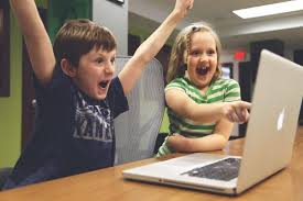 Online classroom games are fun activities that teachers can play with their students over the internet. 16 Best Online Classes For Kids In 2021 Online Learning Platforms For Kids