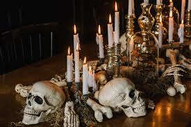 Hauntingly chic Halloween party ideas and inspiration - Paperless Post Blog
