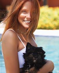 Carly Duran's Instagram, Twitter & Facebook