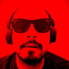 Mike lovin (@migerode)