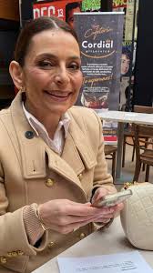 Hola, cómo va el comienzo de su semana?, yo hoy les quiero compartir un  dato de @purificaciongarcia y también compartirles cuáles son mis básicos  que no pueden faltarme y que siempre llevo conmigo en ...