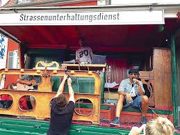 Weitere ideen zu xavier naidoo, naidoo, musik. Uberraschung An Heidelbergs Alter Brucke Mit Xavier Naidoo Nachrichten Aus Heidelberg Rnz
