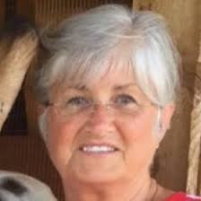 Darlene Lavender's Instagram, Twitter & Facebook