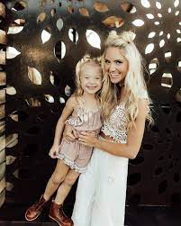 How tall is everleigh labrant? Everleigh Rose Soutas Labrant 16 Facts Age Birthday Real Dad Sister