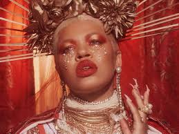 The Natural Synthetic release a hypnotic, amber-drenched visual for  “Sacrifices”