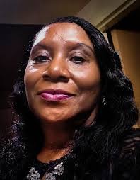 Lori Mattson's Instagram, Twitter & Facebook