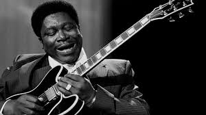 Accordare la chitarra è un'operazione che va fatta ad orecchio però non tutti ci riescono al primo colpo. La Chitarra Ritmica E D Accompagnamento Lezione 4 Chitarra Online